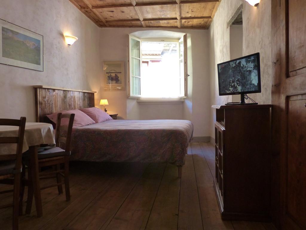 B&B Ploncher Chiavenna Exterior photo